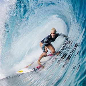 do rashguards stretch out over time